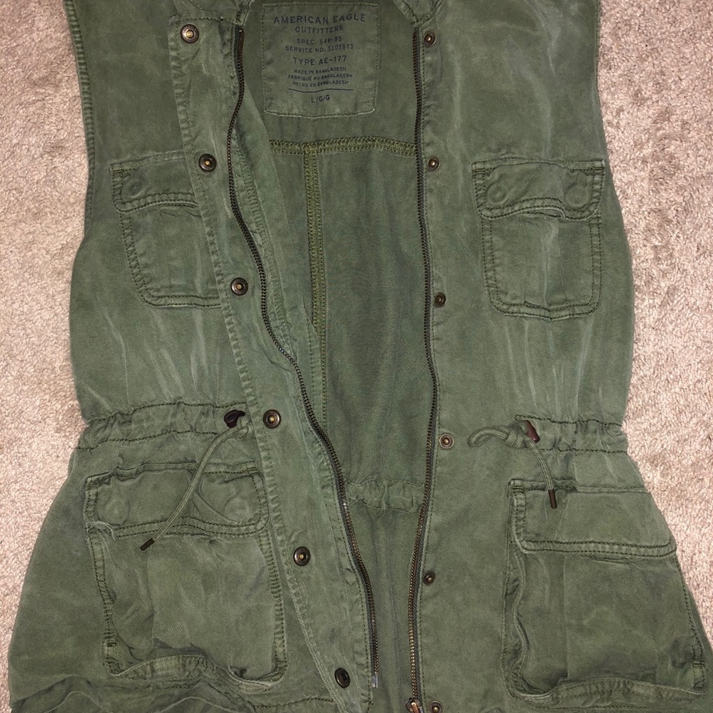 American Eagle Vest